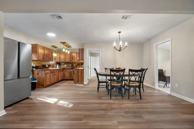 $299,000 | 2376 Lakeview Point Road, Quincy, FL 32351