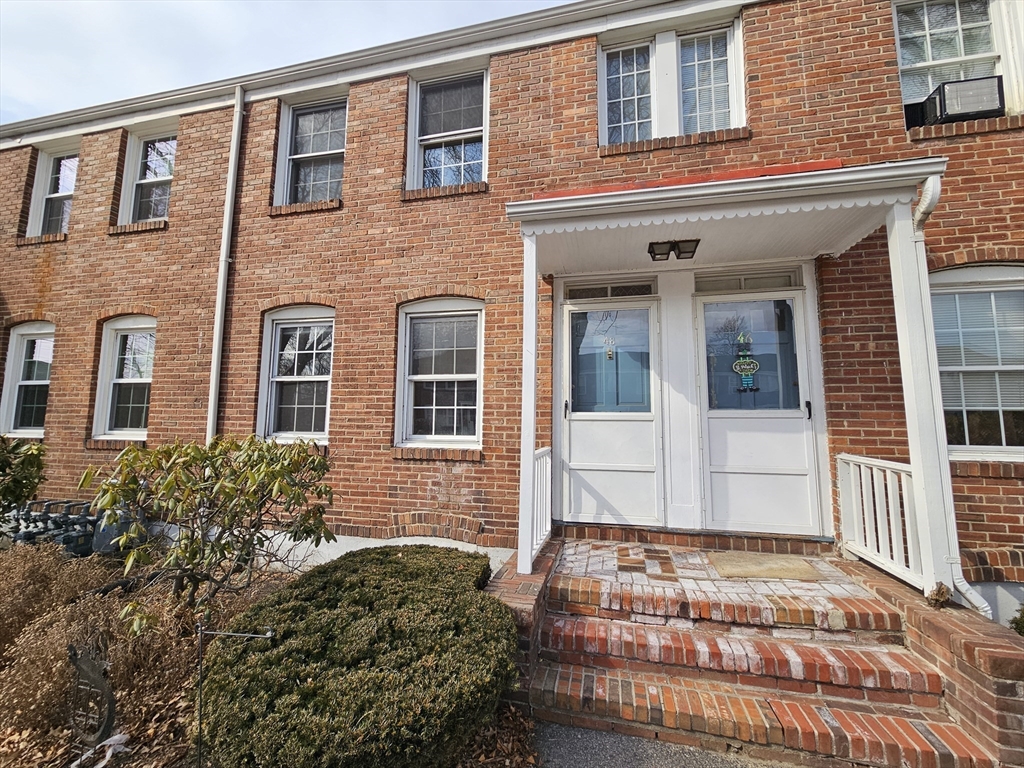 48 Colony Road, Unit 48 West Springfield, MA 01089 - Photo 1 of 15 Gallery Image 1