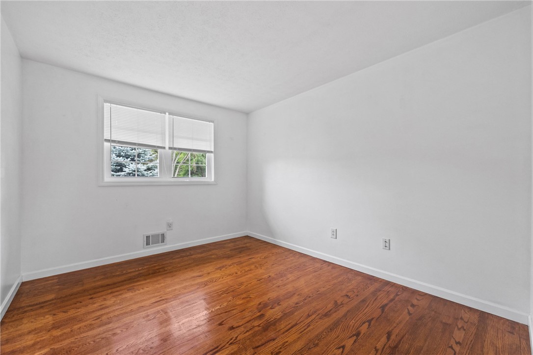 794 Flynn Road Greece, NY 14612 - Photo 32 of 43 Gallery Image 32