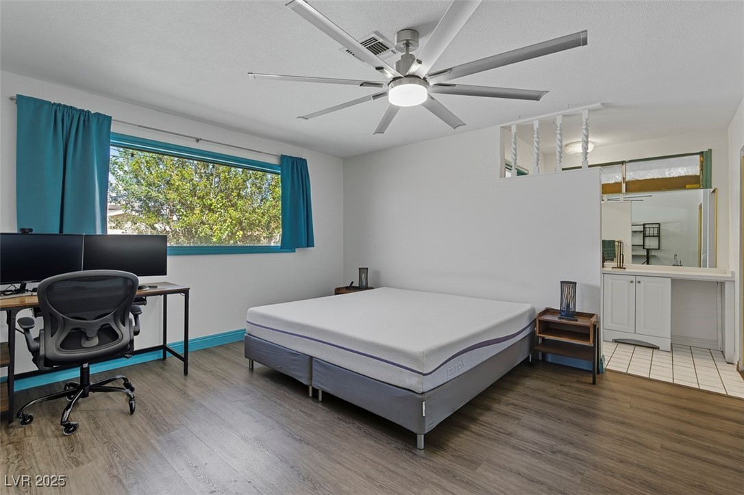 1870 East Viking Road Las Vegas, NV 89169 - Photo 29 of 44 Second bedroom has an en suite