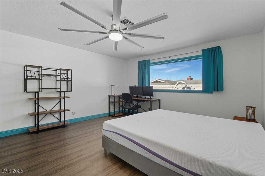 1870 East Viking Road Las Vegas, NV 89169 - Photo 31 of 44