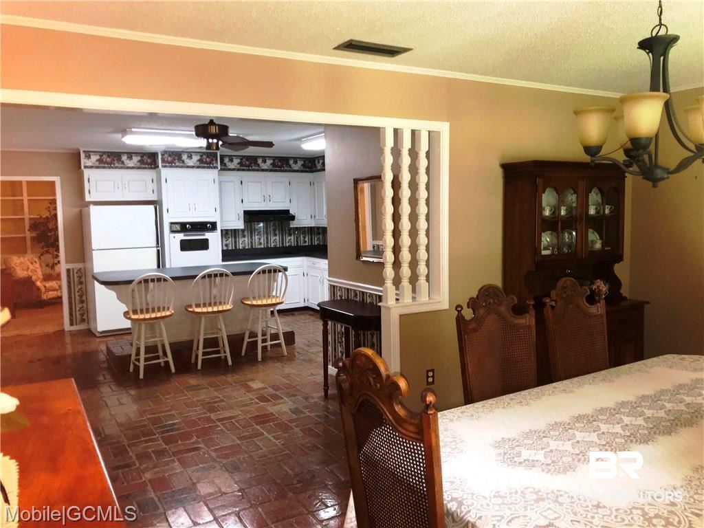 528 Huntleigh Way Mobile, AL 36608 - Photo 10 of 35