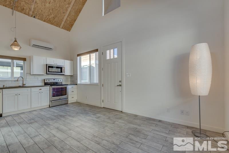873 Ryland Street Reno, NV 89502 - Photo 5 of 12 Photo 5