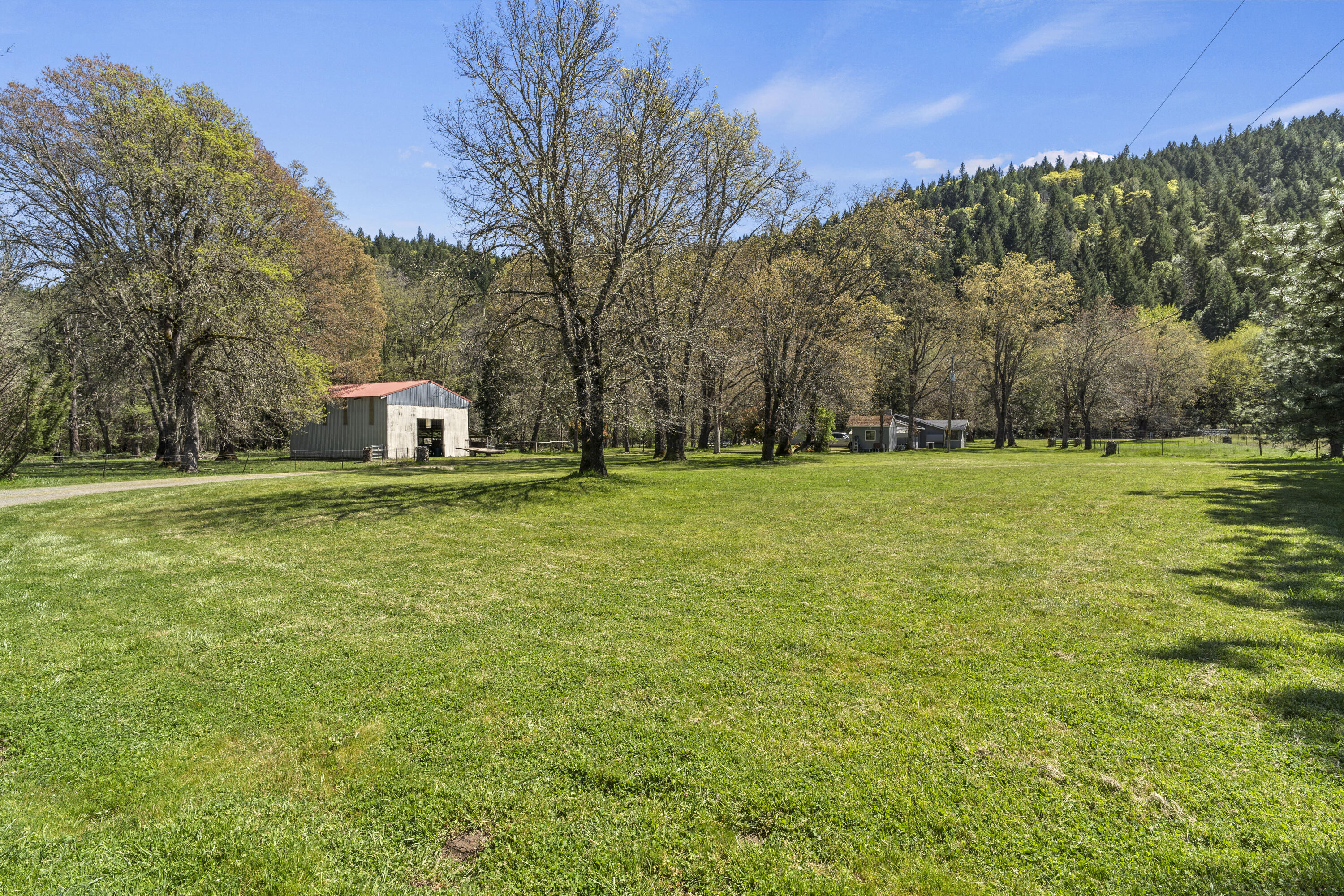 2800 Cedar Flat Road Williams, OR 97544 - Photo 34 of 48 2800 Cedar Flat Road- 39