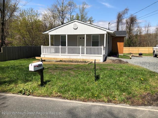 264 West Farms Road Farmingdale, NJ 07727 - Photo 1 of 32 IMG_2863