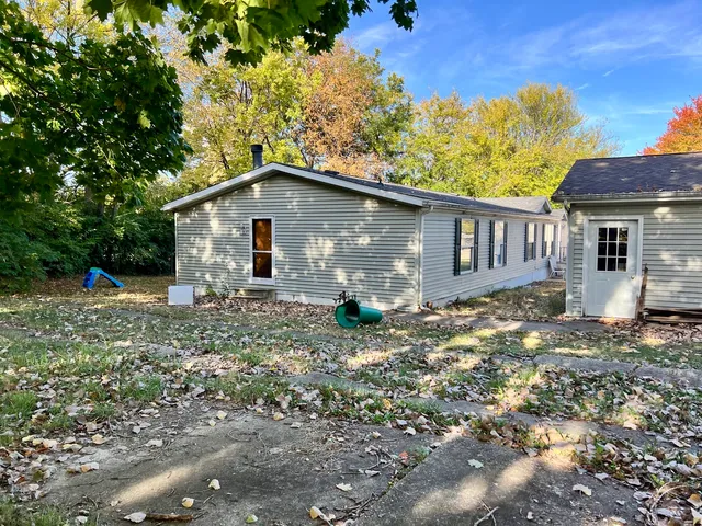 $110,000 | 1115 Madison Circle, Urbana, IL 61802