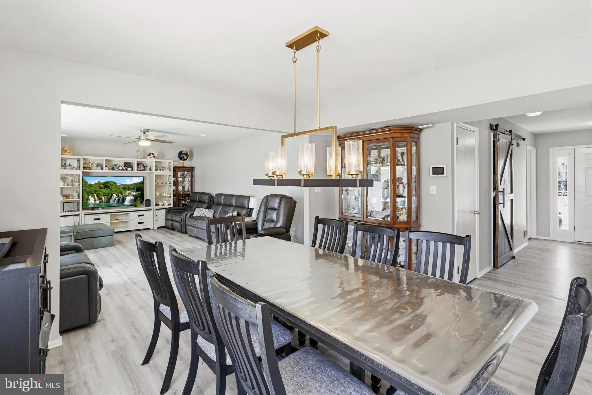 147 Locust Street Tuckerton, NJ 08087 - Photo 6 of 37