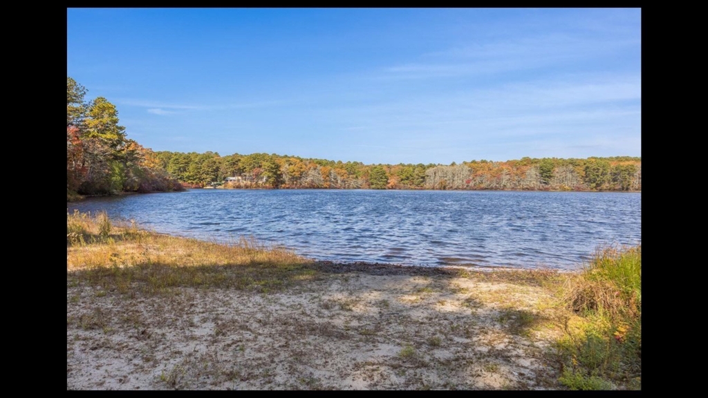 552 Queen Anne Road Harwich, MA 02645 - Photo 16 of 19 Gallery Image 16