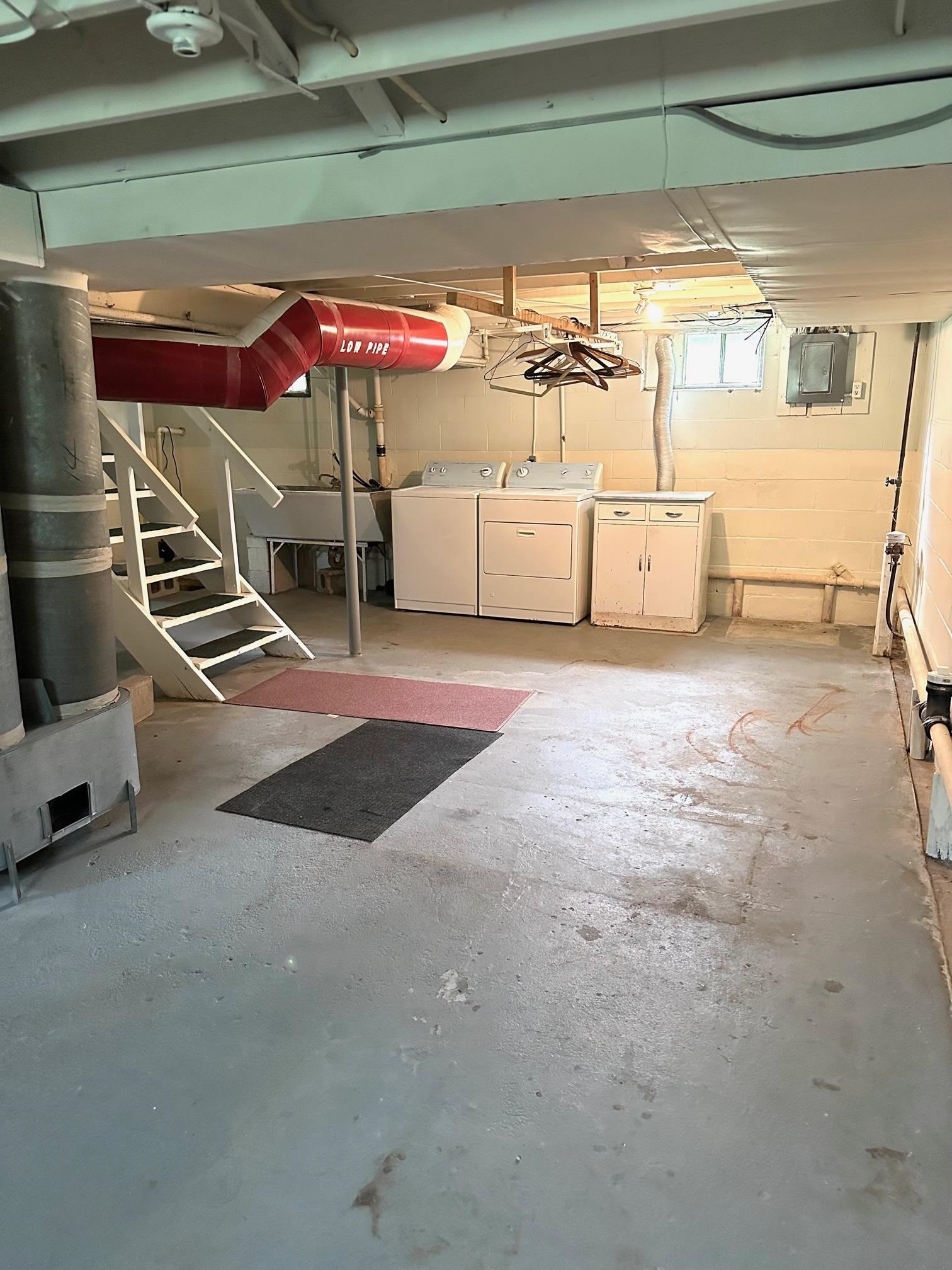 2373 Utley Road Flint, MI 48532 - Photo 9 of 15 Washer & Dryer included.