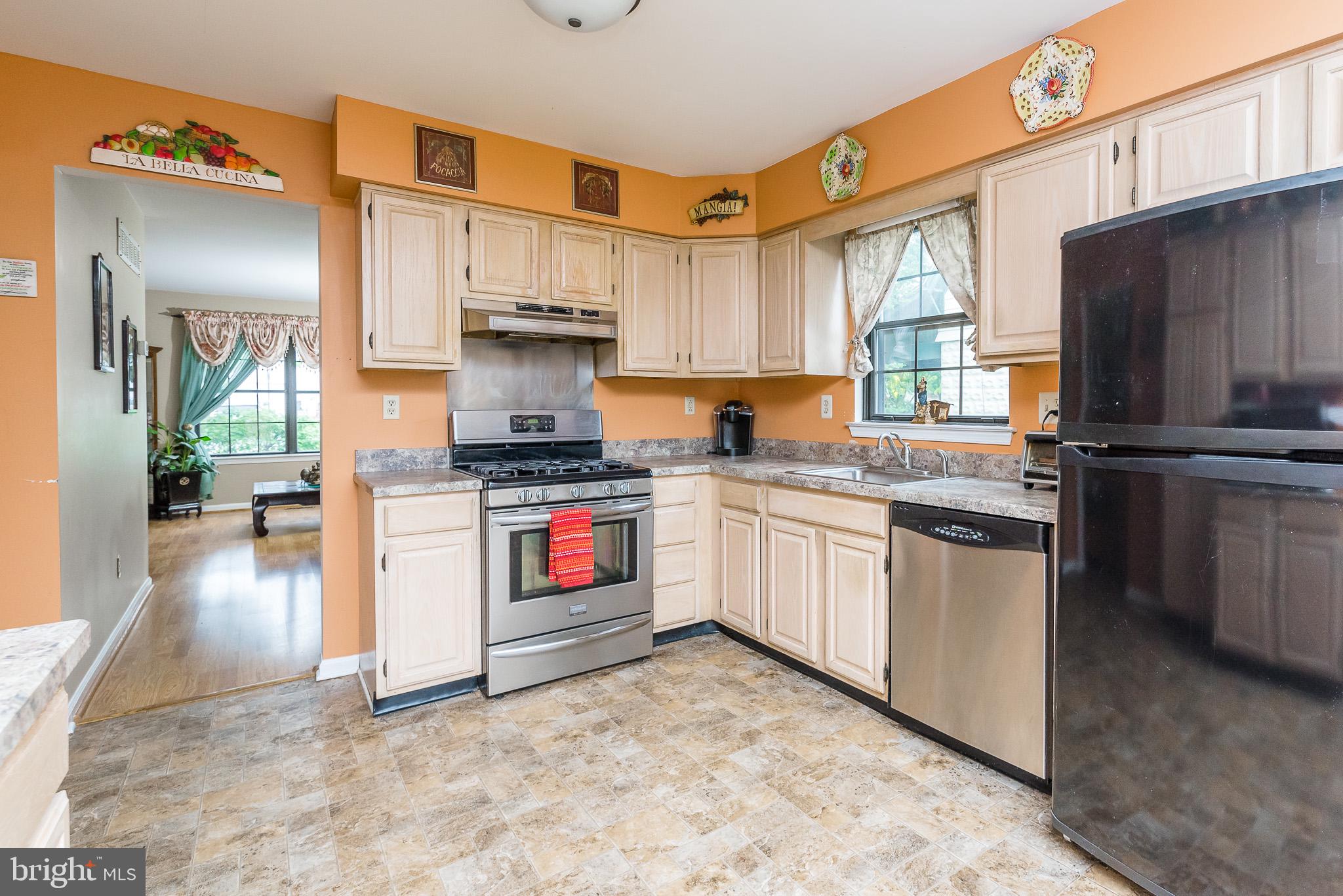 205 Willow Road Wallingford, PA 19086 - Photo 11 of 44