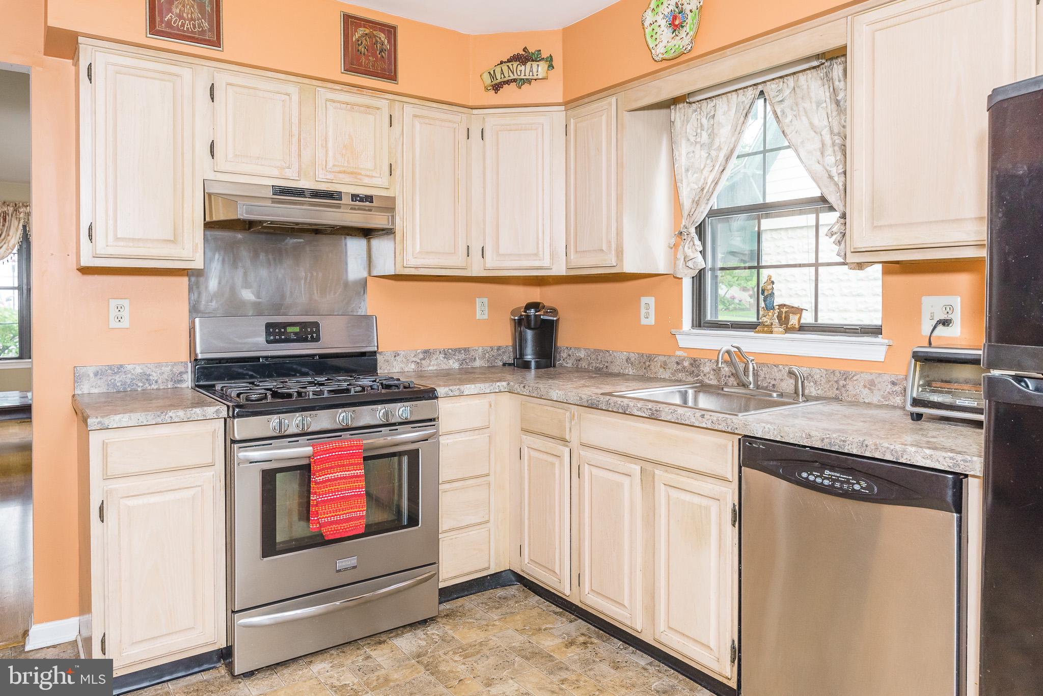 205 Willow Road Wallingford, PA 19086 - Photo 13 of 44