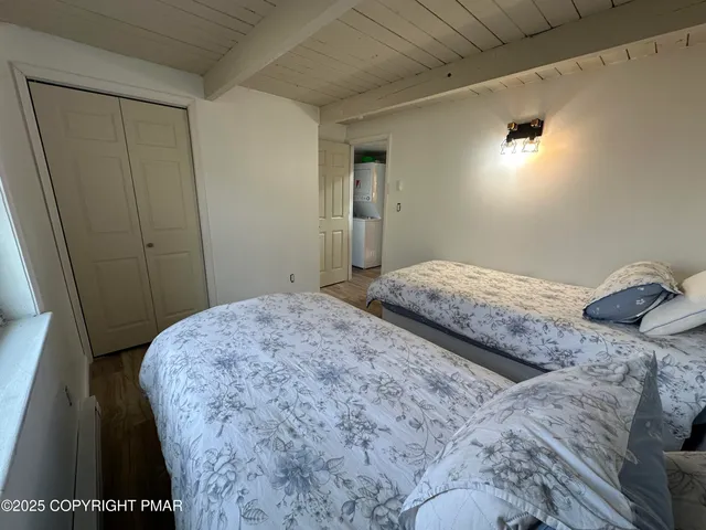 $239,000 | 838 Country Pl Drive, Tobyhanna, PA 18466