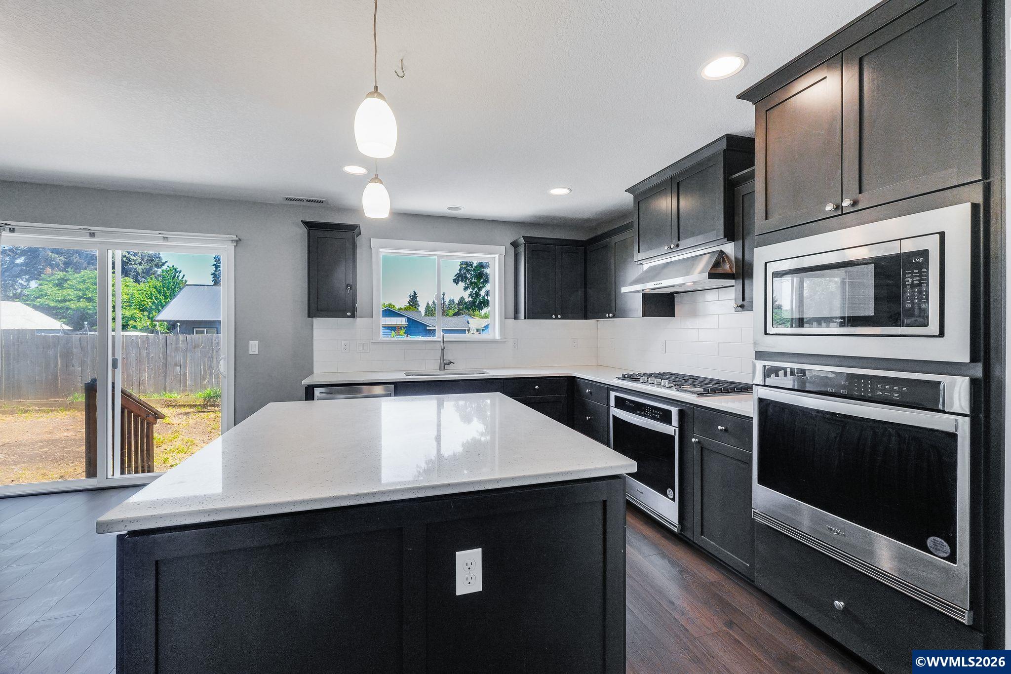 1560 Chemawa Road Northeast Keizer, OR 97303 - Photo 13 of 48