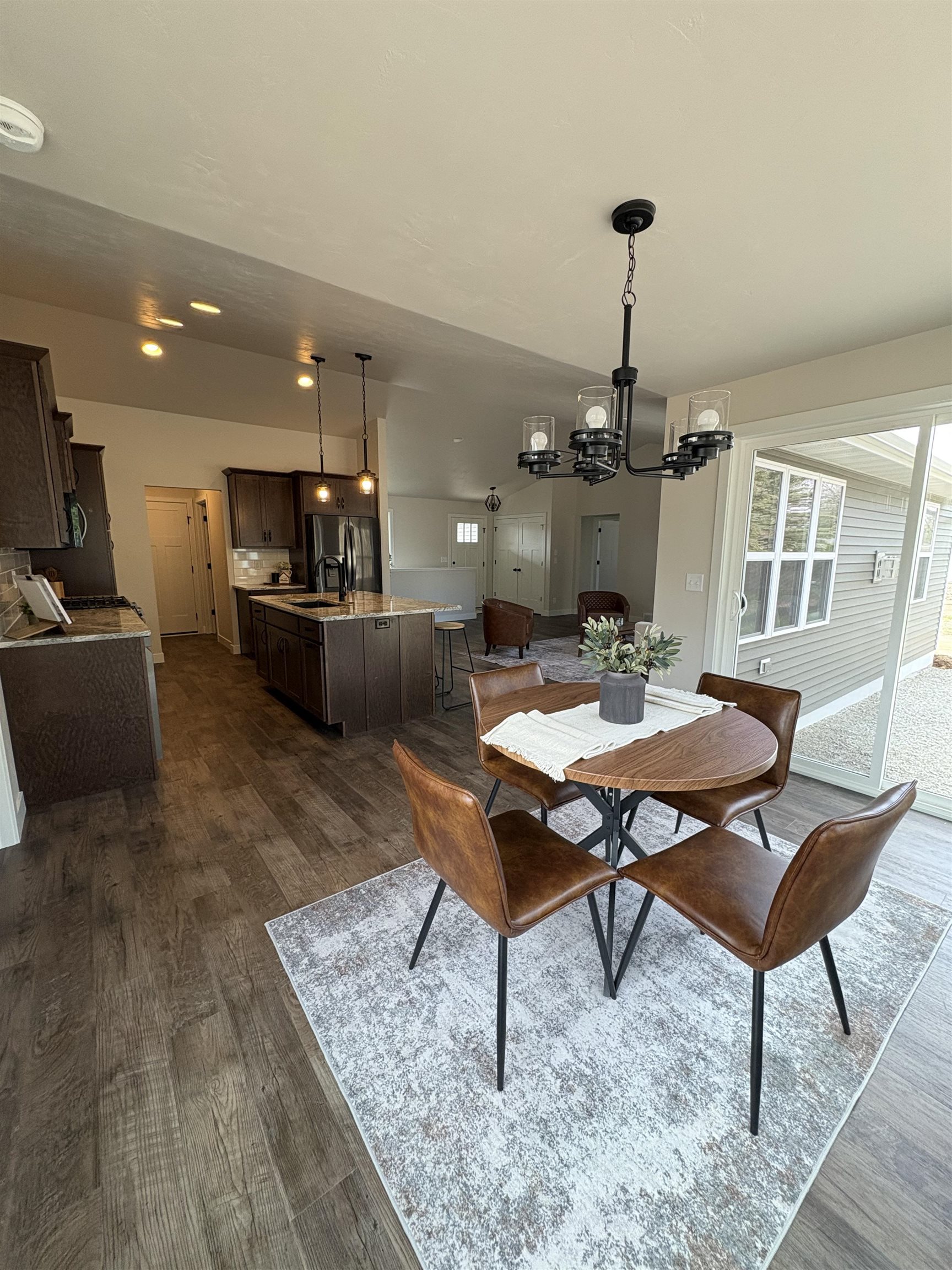 N3983 Wettering Way Kaukauna, WI 54130 - Photo 6 of 33