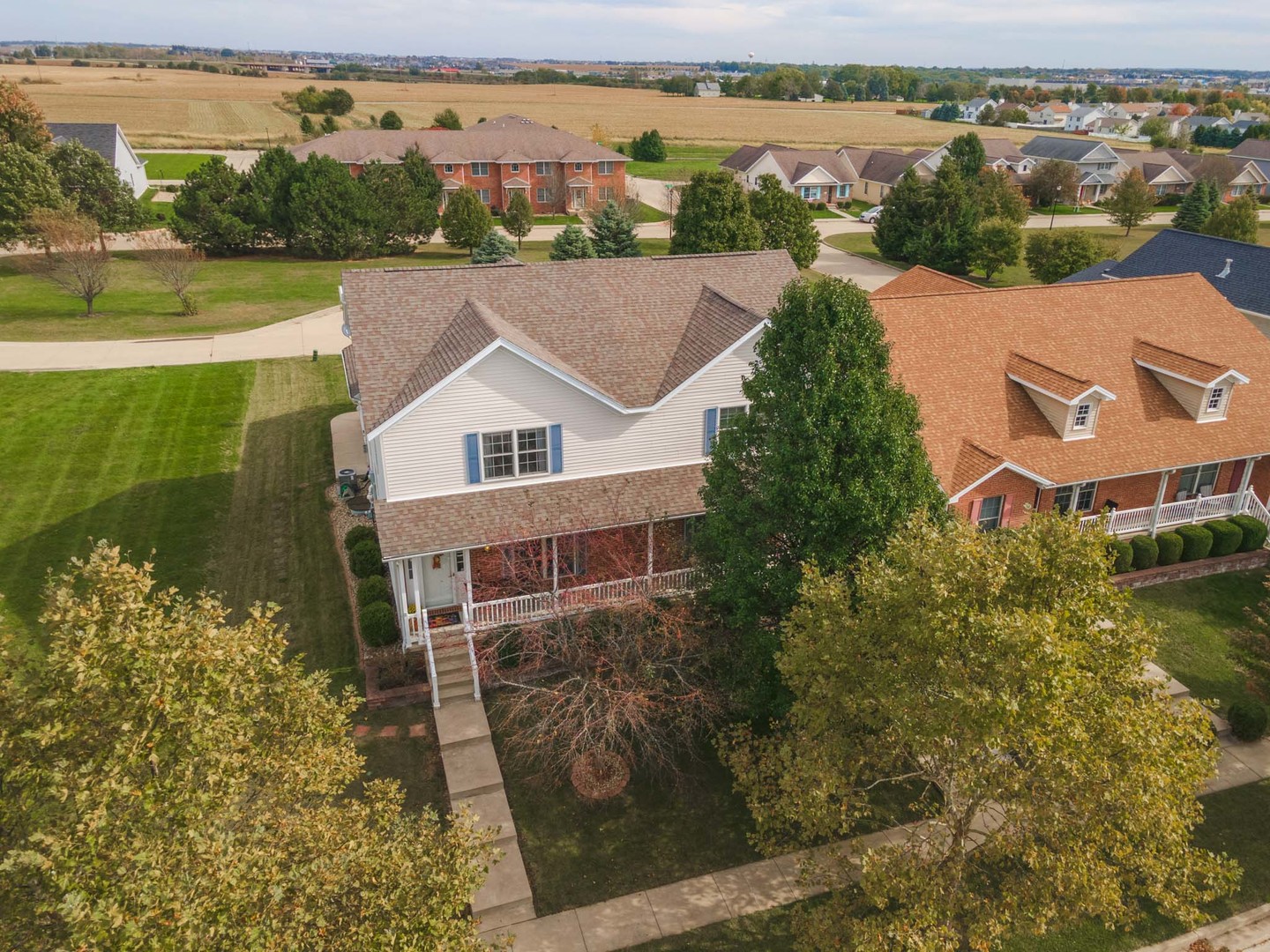 1611 Belclare Road Normal, IL 61761 - Photo 34 of 34 a view of a city with lawn chairs and large trees