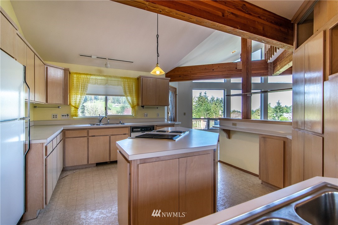 1754 Happy Valley Road Sequim, WA 98382 - Photo 9 of 25 Gallery Image 9