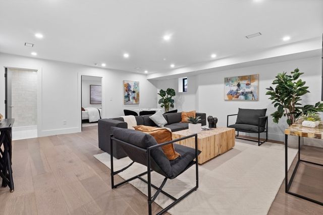 $3,200,000 | 38 Howard Street, Cambridge, MA 02139
