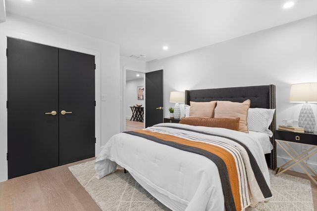 $3,200,000 | 38 Howard Street, Cambridge, MA 02139