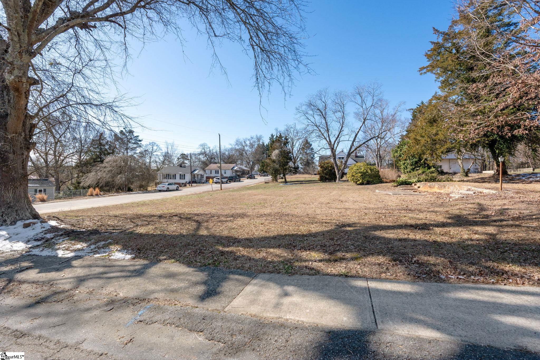 320 South Catherine Street Pickens, SC 29671 - Photo 3 of 7