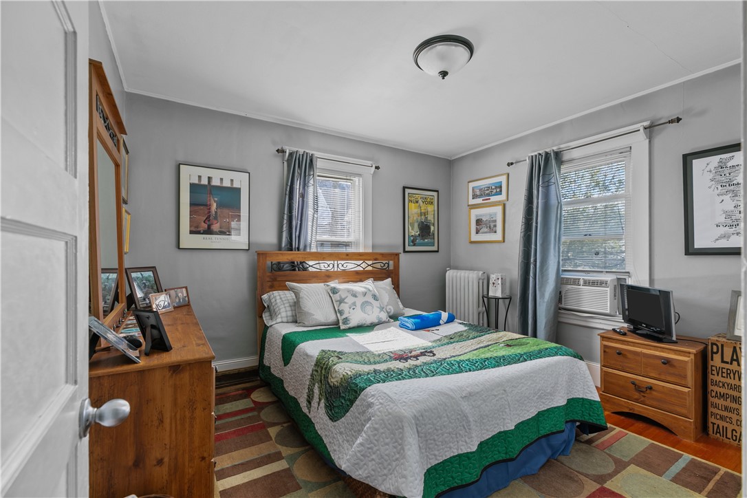 21 Slocum Street Newport, RI 02840 - Photo 19 of 49