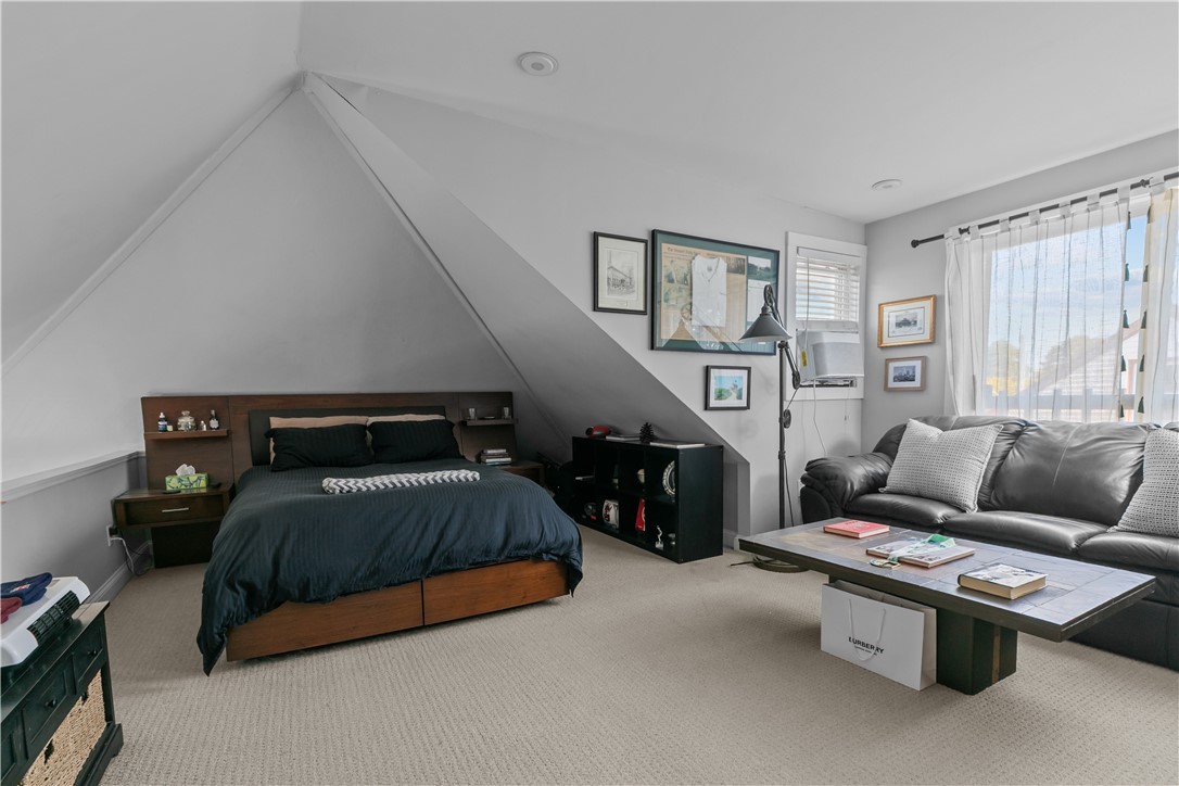 21 Slocum Street Newport, RI 02840 - Photo 25 of 49