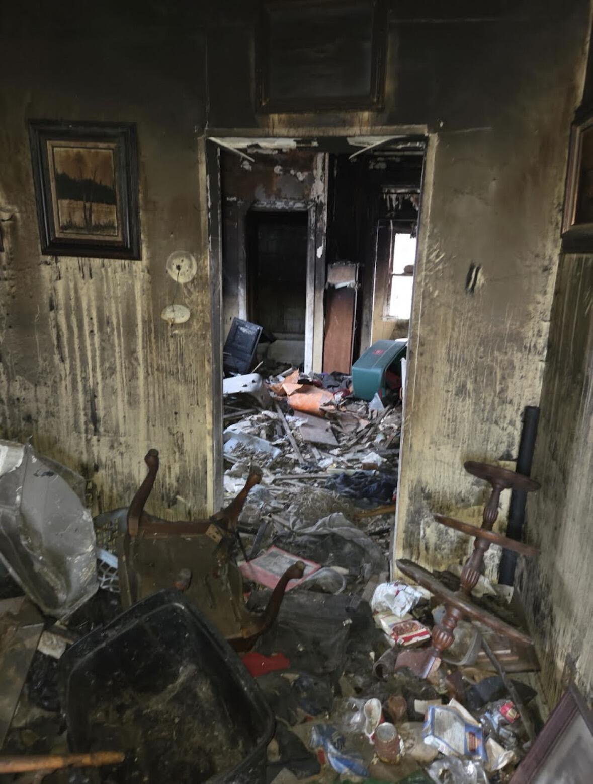 1665 West 12th Avenue Gary, IN 46404 - Photo 4 of 5