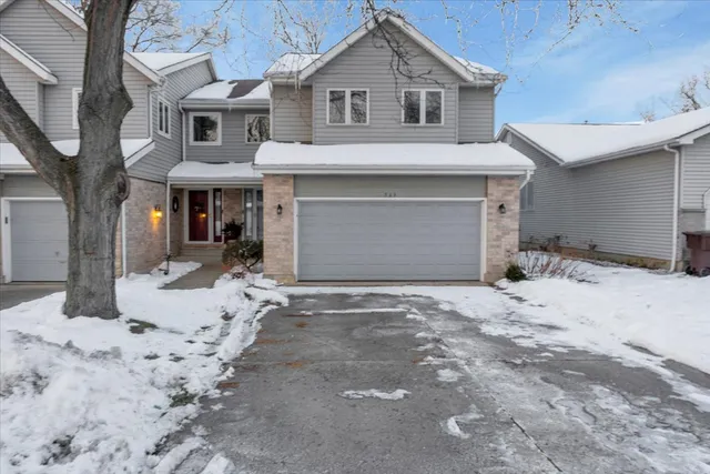 $239,999 | 563 St Johns Road, Woodstock, IL 60098