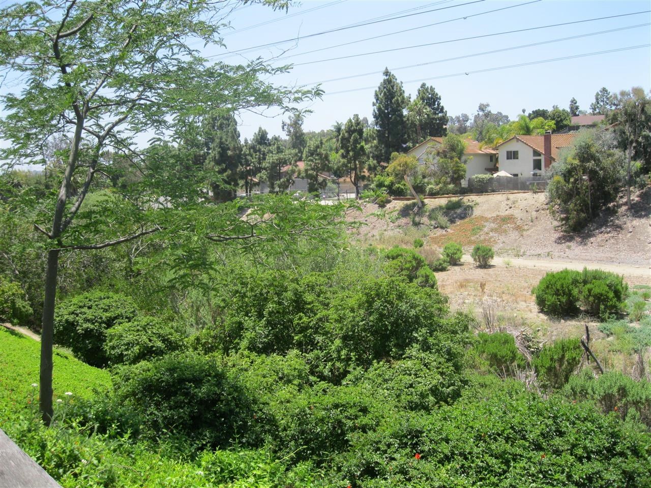 2587 Regent Road Carlsbad, CA 92010 - Photo 6 of 10