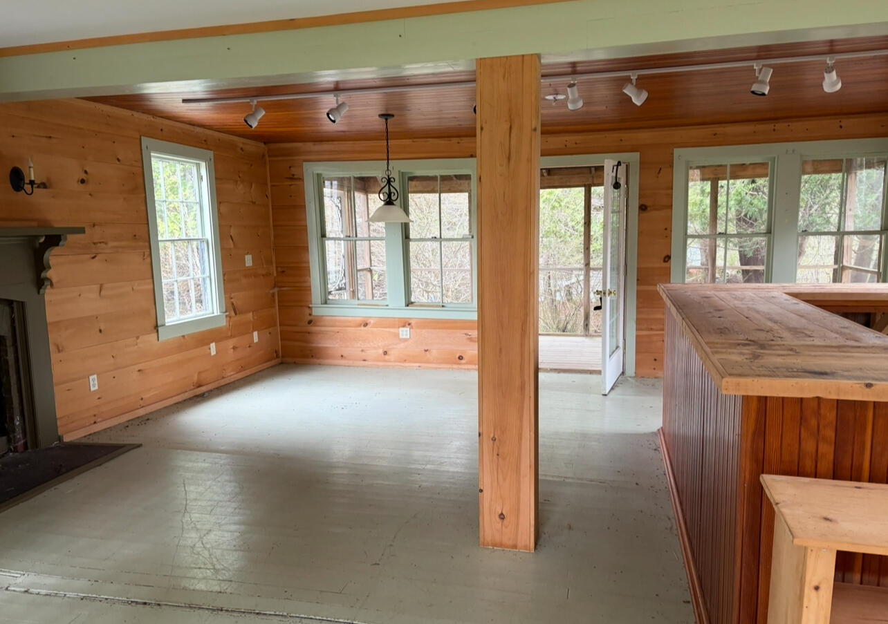 21-23 Harborside Road Brooksville, ME 04642 - Photo 19 of 20 IMG_9836