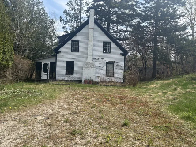 $389,900 | 21-23 Harborside Road, Brooksville, ME 04642