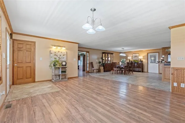 $610,000 | 12356 Elkhorn Road, Excelsior Springs, MO 64024