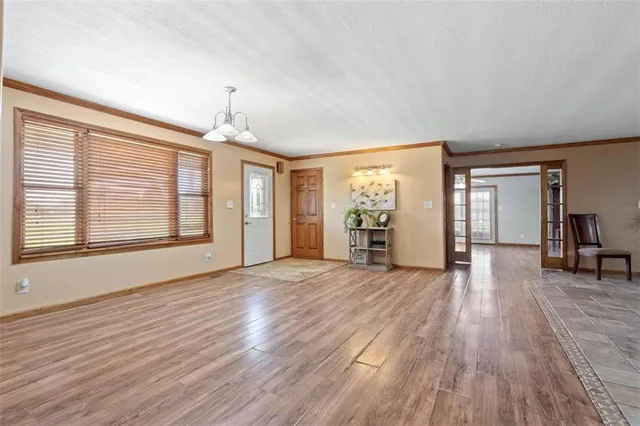 $610,000 | 12356 Elkhorn Road, Excelsior Springs, MO 64024