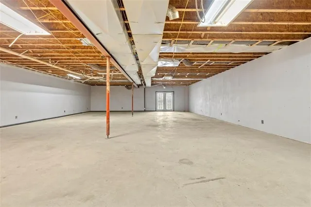 $610,000 | 12356 Elkhorn Road, Excelsior Springs, MO 64024