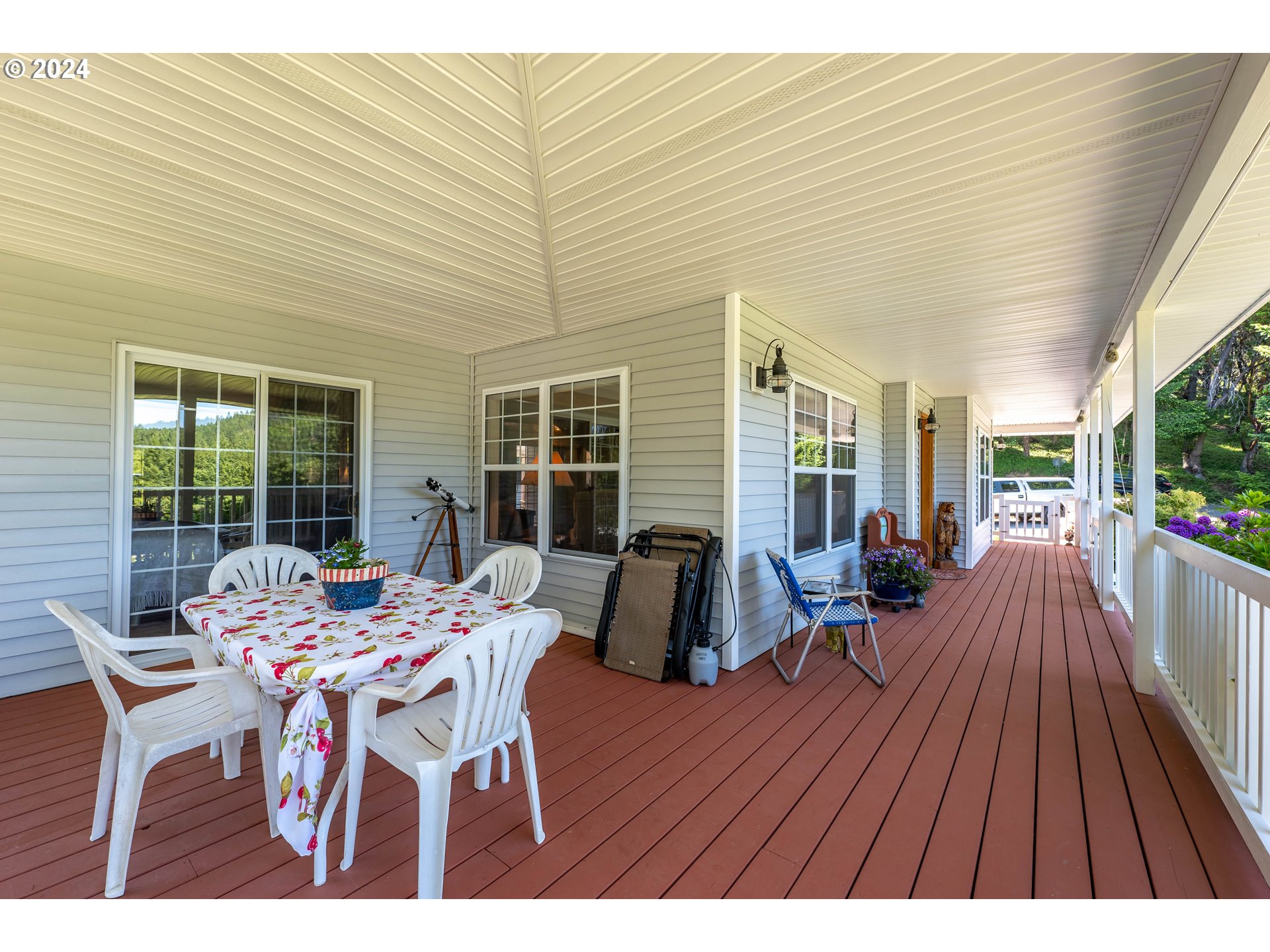 5335 Rice Creek Road Winston, OR 97496 - Photo 6 of 48 Gallery Image 6