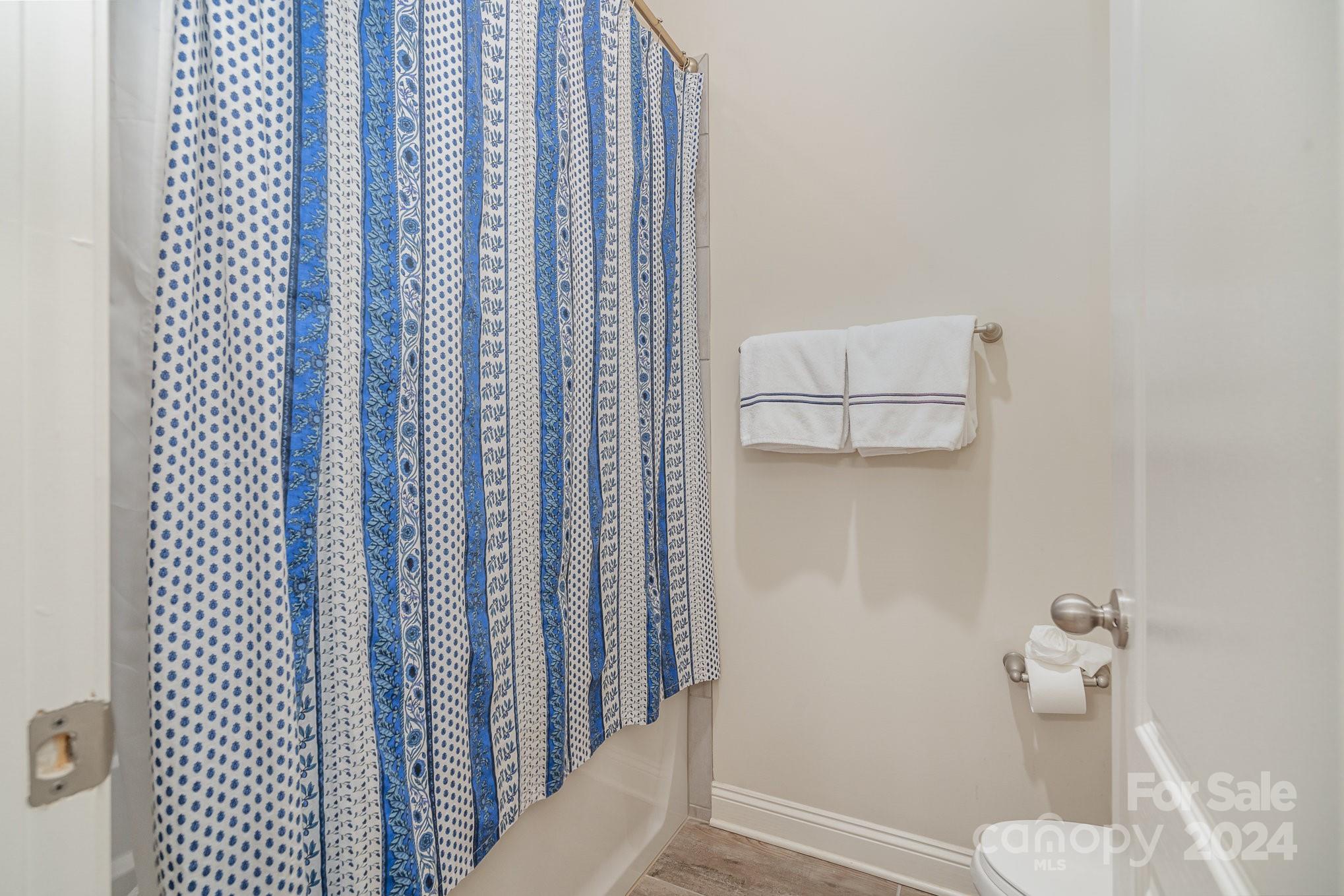 104 Smithfield Drive Charlotte, NC 28270 - Photo 33 of 39 a view of a bathroom