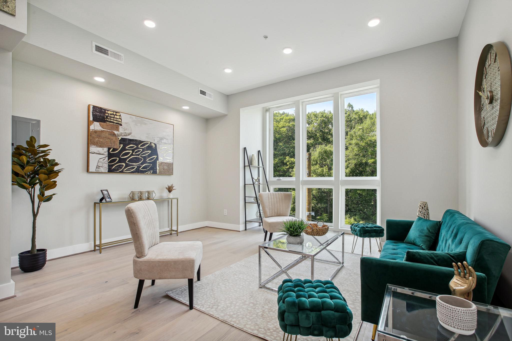 2213 M Street Northeast, Unit 14 Washington, DC 20002 - Photo 1 of 16 Gallery Image 1