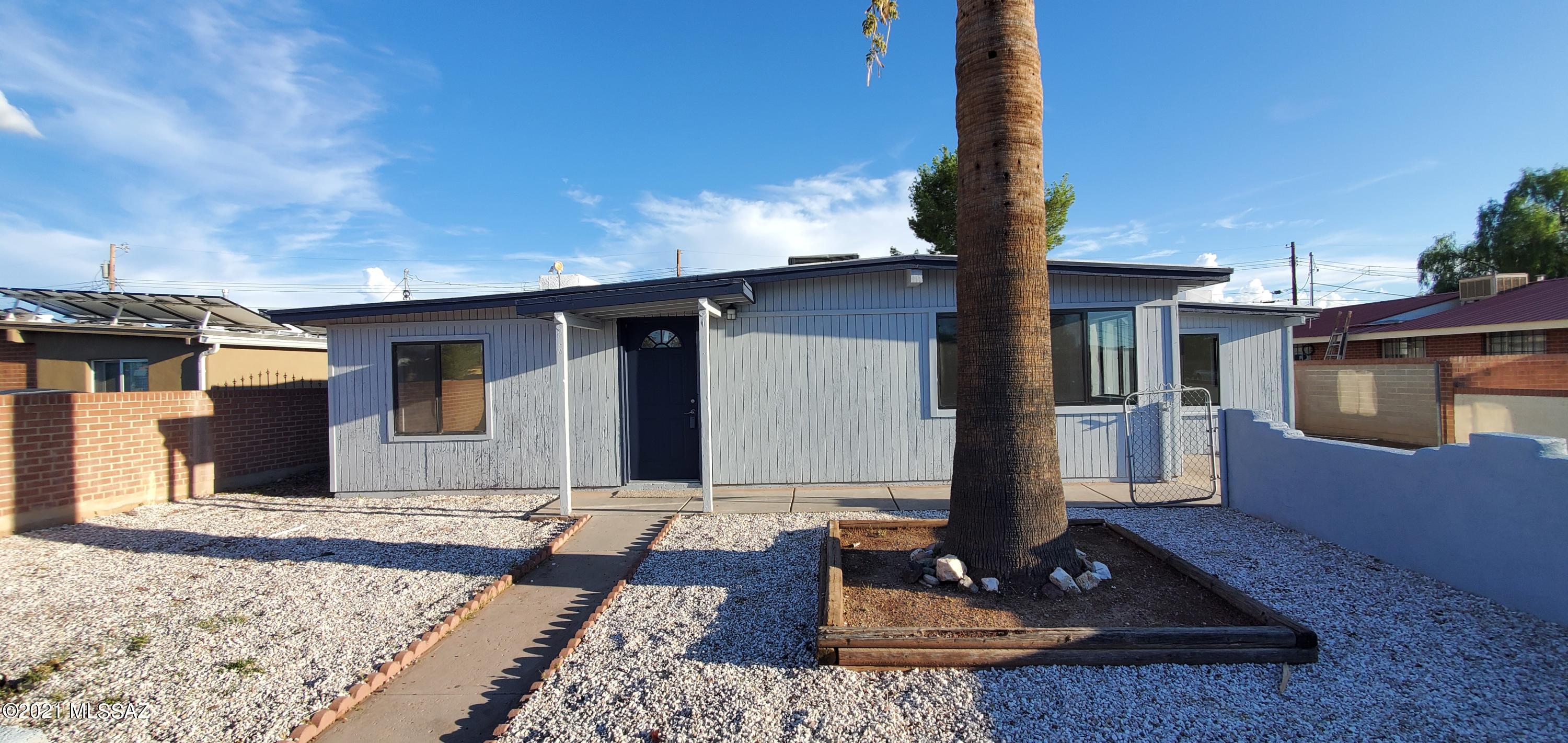 102 East Elvado Road Tucson, AZ 85756 - Photo 5 of 37 Gallery Image 5