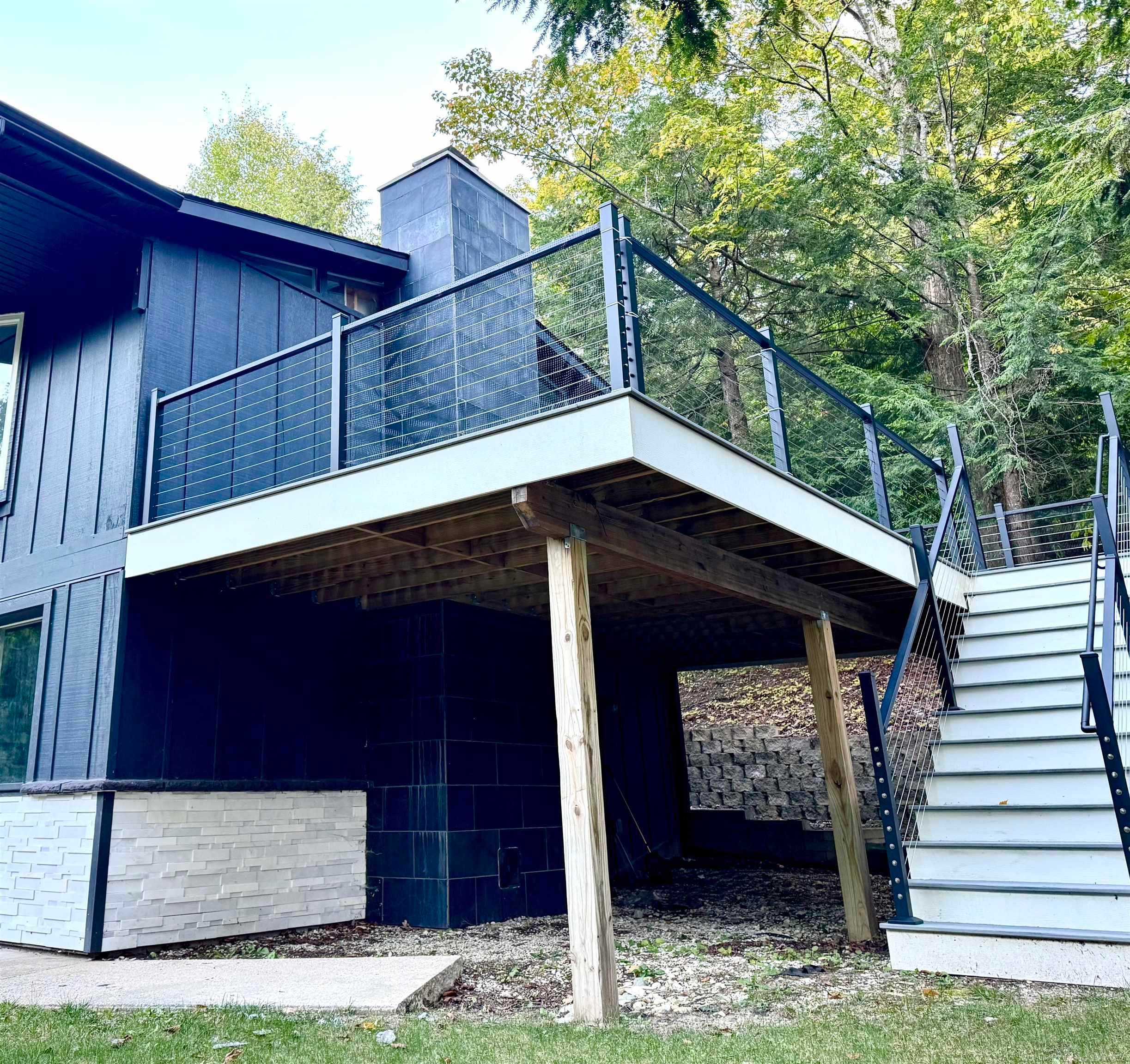 8111 Hedrick Road Harbor Springs, MI 49740 - Photo 4 of 40 Gallery Image 4