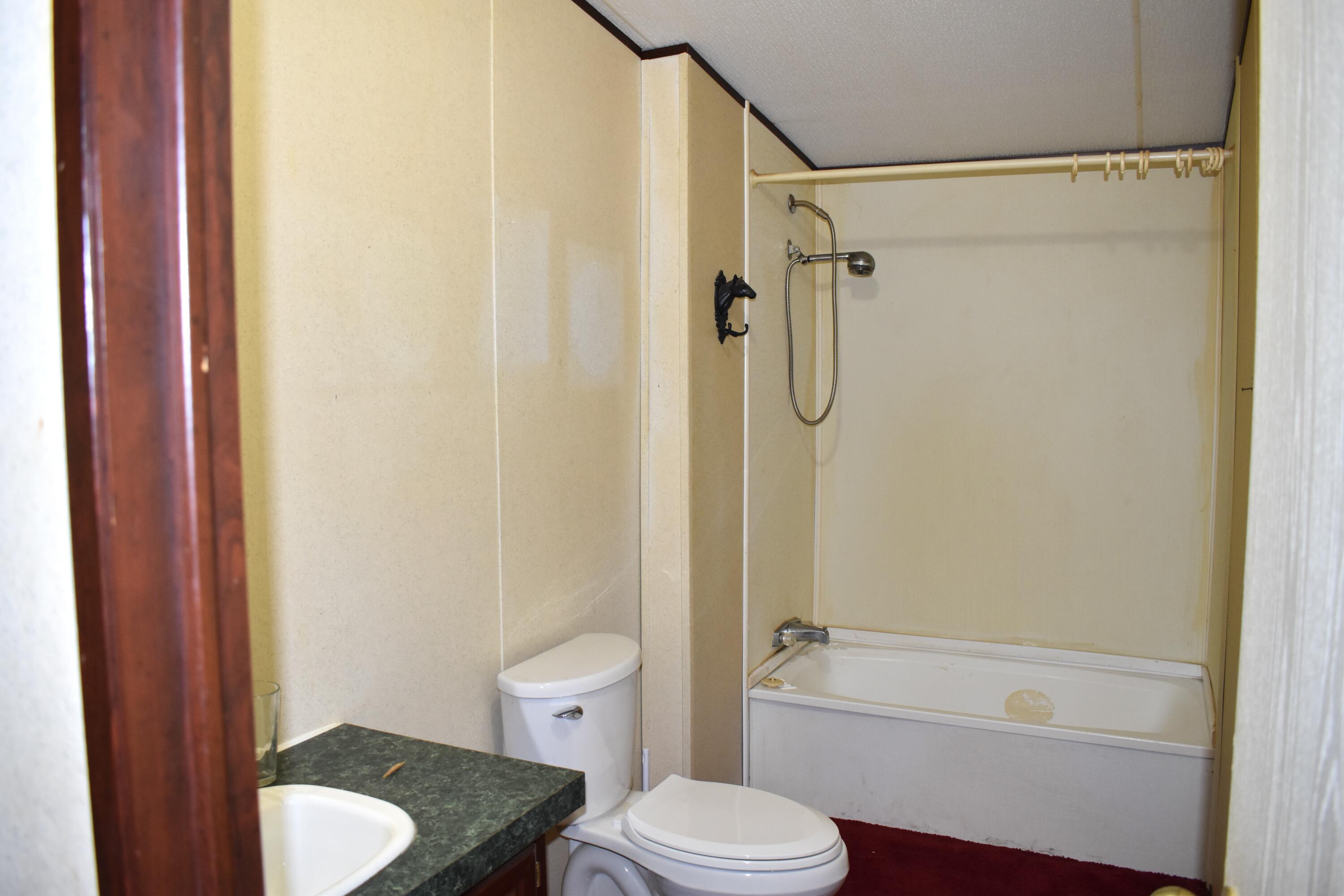 1646 Wells Road Summerton, SC 29148 - Photo 20 of 25 DSC_0068