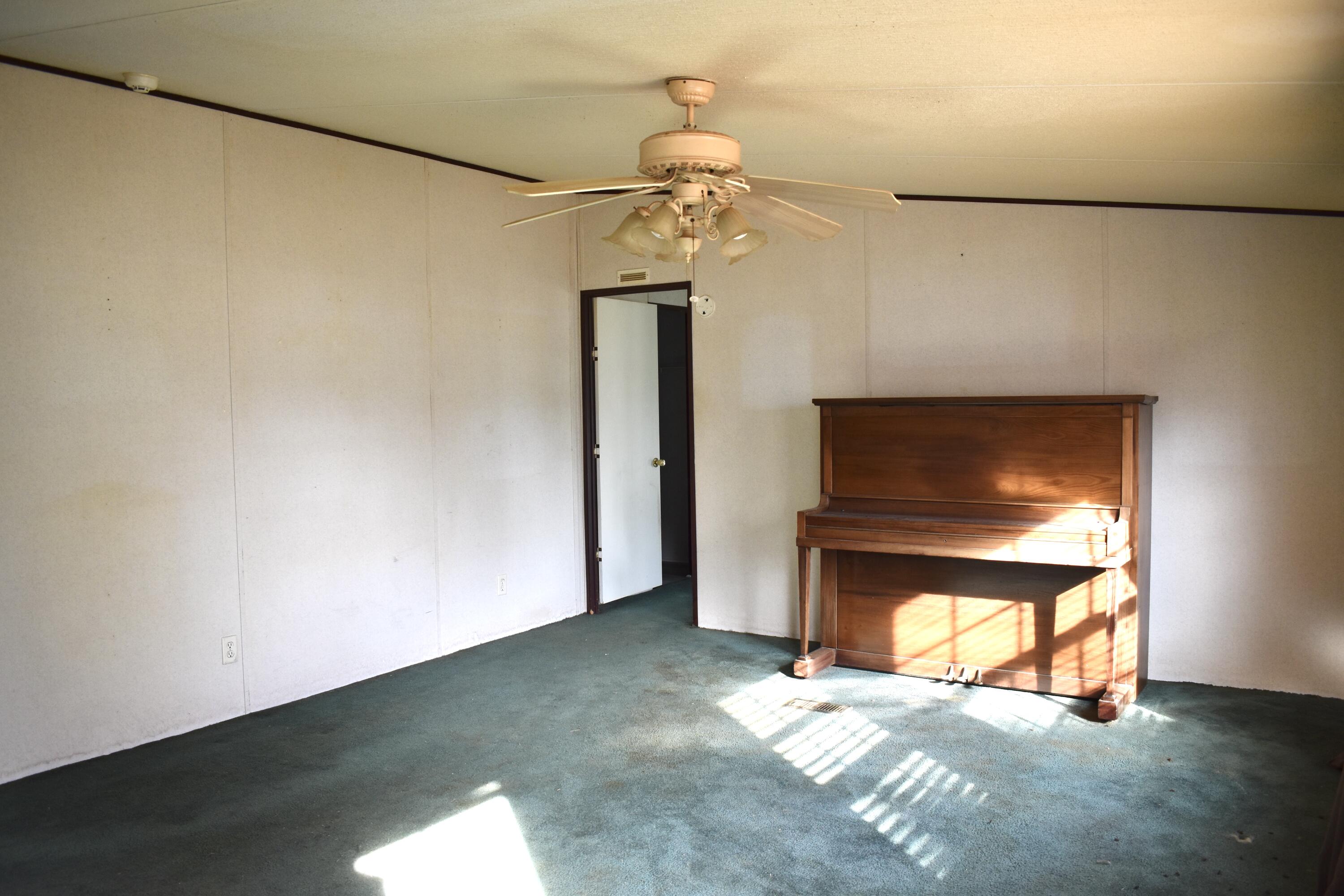 1646 Wells Road Summerton, SC 29148 - Photo 9 of 25 DSC_0059