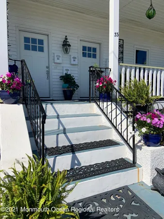 $2,850 | 33 Broadway, Unit 1, Ocean Grove, NJ 07756