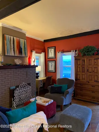 $2,850 | 33 Broadway, Unit 1, Ocean Grove, NJ 07756
