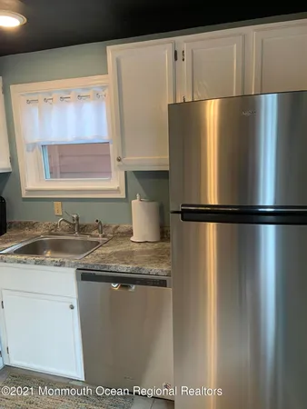 $2,850 | 33 Broadway, Unit 1, Ocean Grove, NJ 07756
