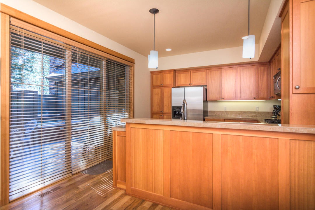 57142 Evergreen Loop, Unit 30 Sunriver, OR 97707 - Photo 8 of 37 Evergreen Loop 57142 Unit 30 (8 of 37)