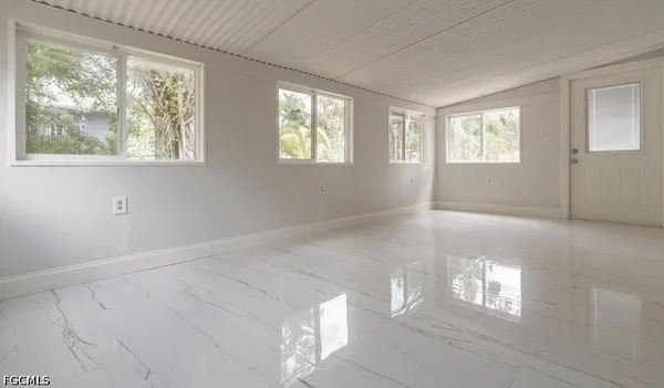 $1,450 | 215 Delray Avenue, Fort Myers, FL 33905