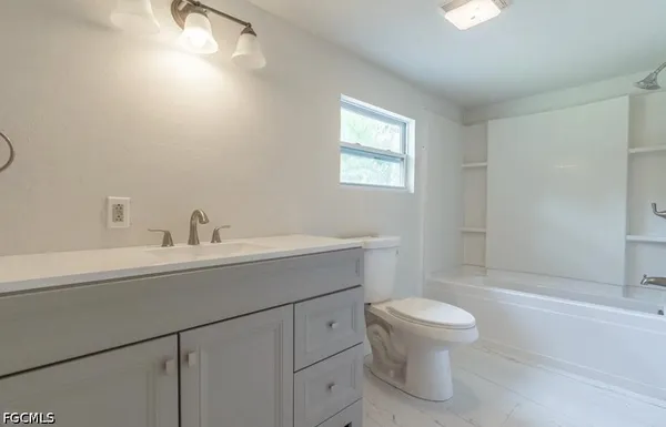 $1,450 | 215 Delray Avenue, Fort Myers, FL 33905