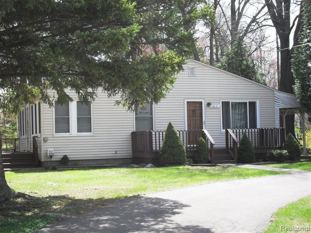 413 West Spring Street Port Austin, MI 48467 - Photo 1 of 11 413 W. Spring 001.jpg