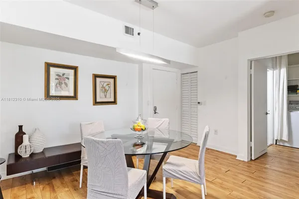 $3,500 | 19999 East Country Club Drive, Unit 1106, Aventura, FL 33180