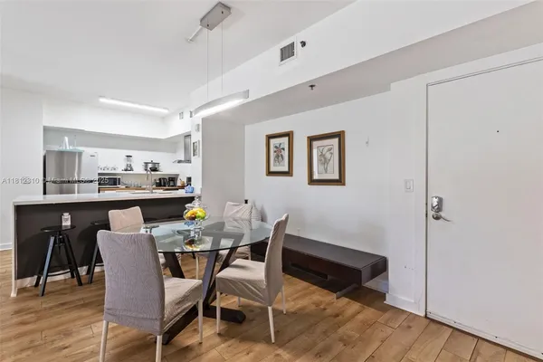 $3,500 | 19999 East Country Club Drive, Unit 1106, Aventura, FL 33180