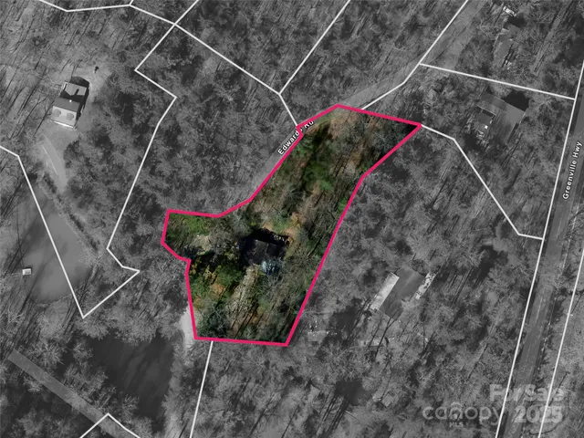 $575,000 | 138 Stillwagon Lane, Cedar Mountain, NC 28718